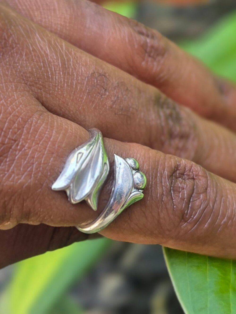 Vintage Sterling Silver Tulip Ring - Picture 3 of 10